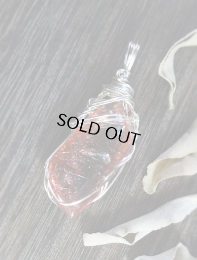 画像5: 創造のエネルギーを放つファイアークォーツ(レピドクロサイトインクォーツ)ペンダントトップ◇(A)