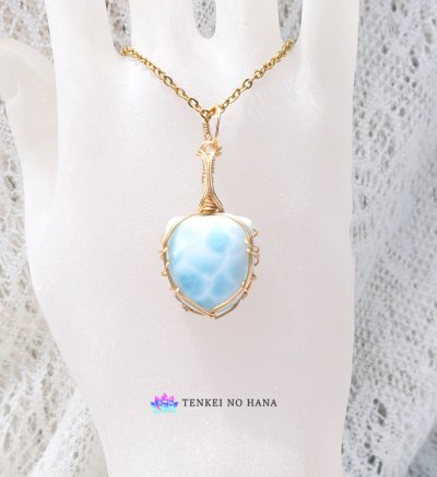 画像1: 波模様の美しい癒しの石＊ラリマー統合のグリッド巻き®ペンダントトップ（A）