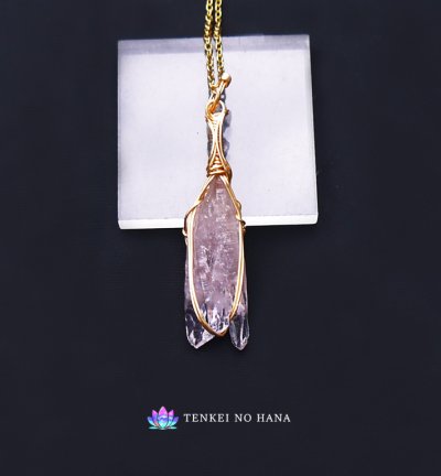 画像1: （レア）国産雨塚山紫水晶統合のグリッド巻き®ペンダントトップ◇（C）