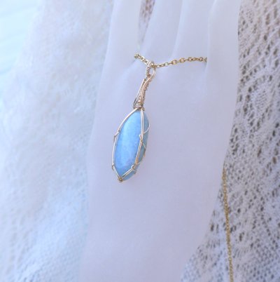 画像5: 聖者のような優しい色合いを放つ祝福の石＊ビオラン（ブルーダイオプサイド ）統合のグリッド巻き®ペンダントトップ◇(D)