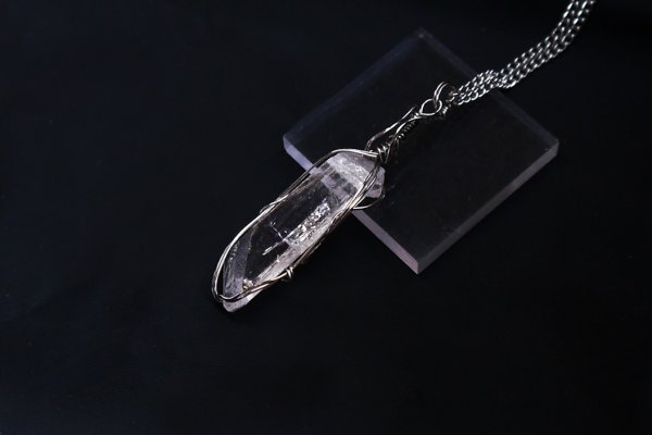 画像10: 天使のハーモニーを奏でる高品質ダンビュライト統合のグリッド巻き®ペンダントトップ◇（F） (10)